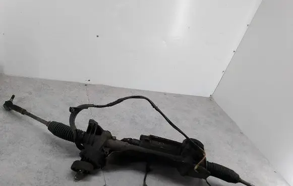 Volkswagen Golf V Steering rack