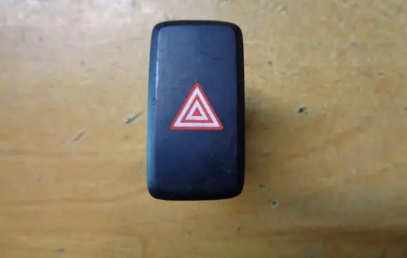 KIA Ceed Hazard light switch 93790A2900