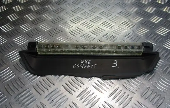BMW 3 E46 Third/center stoplight