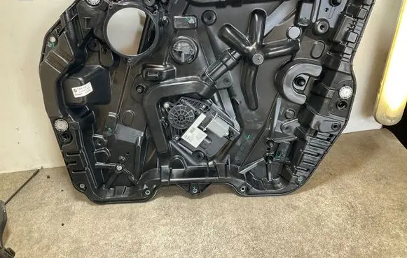 BMW iX3 Front window lifting mechanism without motor 7486430 C78505