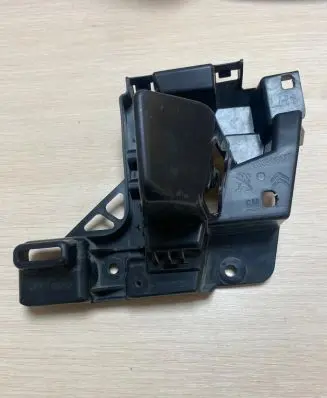 Peugeot Rifter Rear bumper mounting bracket 9816808180