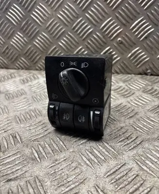 Opel Zafira A Light switch 09133249