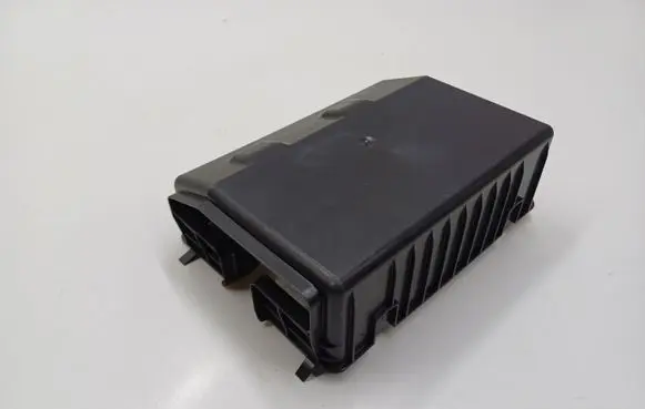 Mercedes-Benz GLE (W166 - C292) Fuse box cover A1665400180
