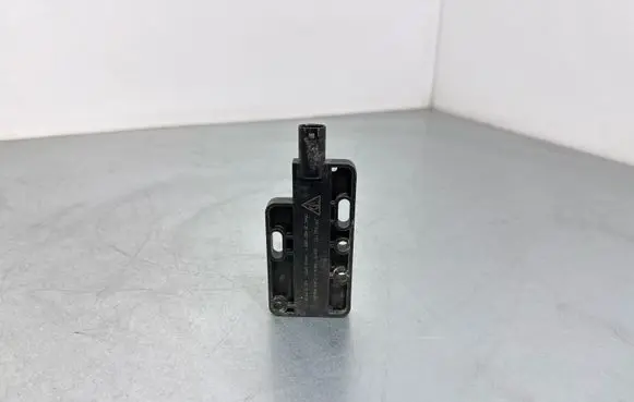 Porsche Macan (95B) Keyless (KESSY) go control unit/module 7PP962132