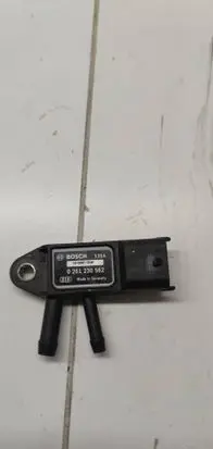 Peugeot 5008 II Exhaust gas pressure sensor 0261230562