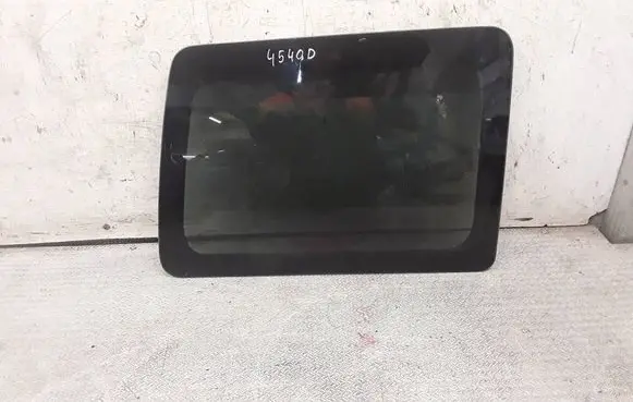 Jeep Patriot Rear side window 