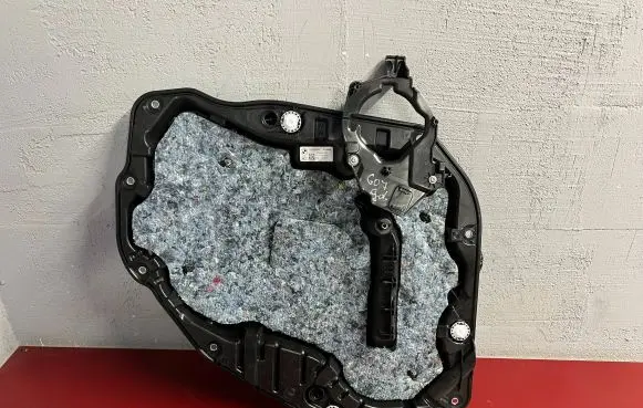 BMW X7 G07 Rear door window regulator with motor 9450786