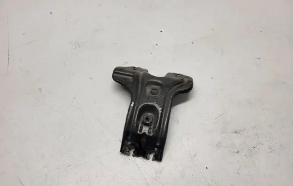 Volkswagen Golf VII Radiator support slam panel bracket 3B0805567