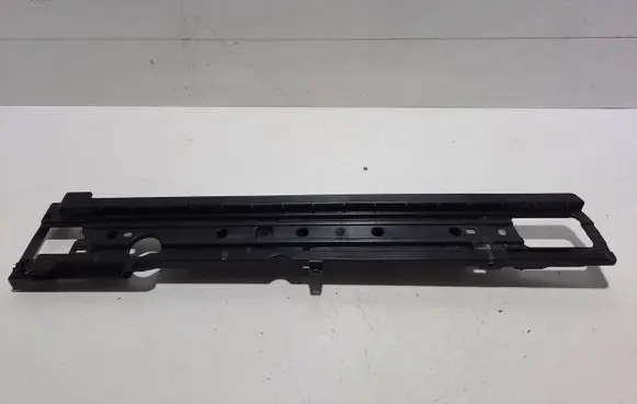 Volkswagen Touareg II Other trunk/boot trim element 7P0863600A