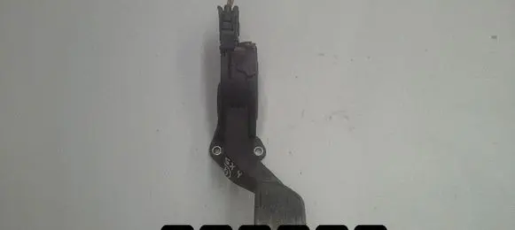 Suzuki SX4 Accelerator throttle pedal 49400-79J40