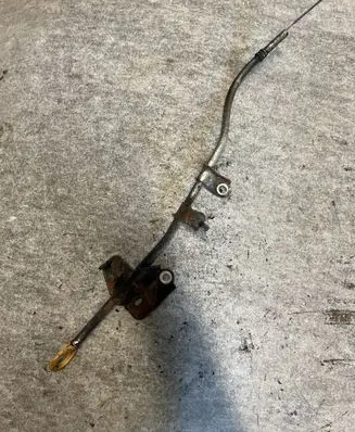 Oil level dip stick