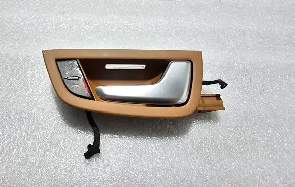 Audi A8 S8 D3 4E Rear door interior handle 4E0837020 4E0839020