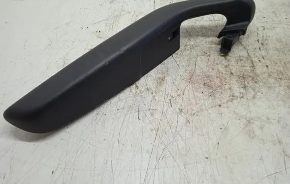 Audi A6 S6 C6 4F Front door interior handle trim 4F1867106
