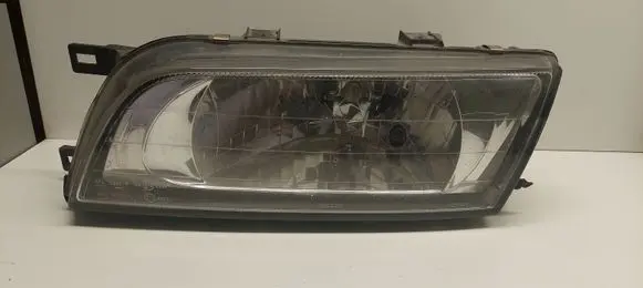 Nissan Almera Headlight/headlamp