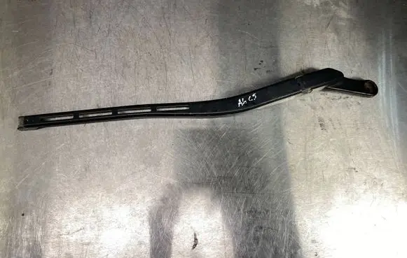 Audi A6 S6 C5 4B Front wiper blade arm 4B1955408D