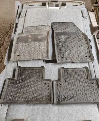 Volvo V50 Car floor mat set 