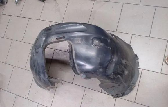 Citroen C4 II Front wheel arch liner splash guards 9687456680