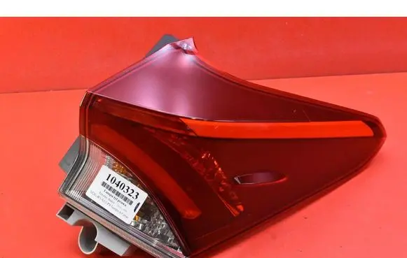 Toyota Auris E180 Rear/tail lights 02-353