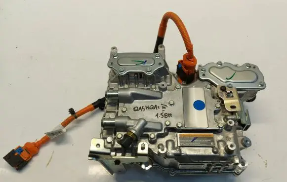 Nissan Qashqai J12 Voltage converter inverter 291a06um0c