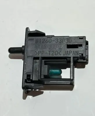 Toyota Corolla Verso AR10 Glove box light 8126033030
