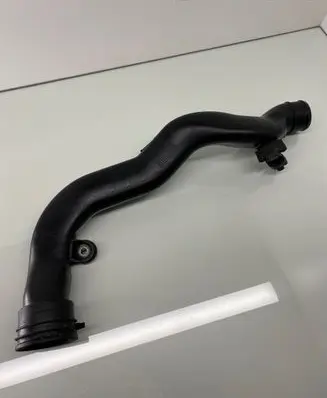 Volkswagen Golf V Intercooler hose/pipe 1K0145762BL