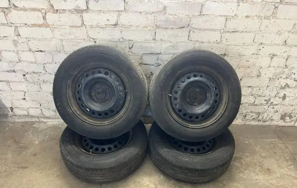 Nissan X-Trail T32 R17 alloy rim 