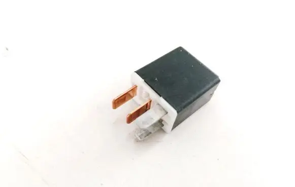 Mazda 3 I Other relay B115 3122