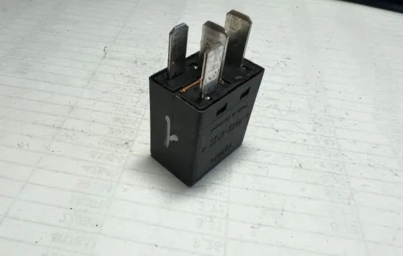 Ford Focus Other relay 2W9314B192BA A1301X17 053621C