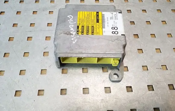 Toyota Avensis T250 Airbag control unit/module 8917005160 208623106