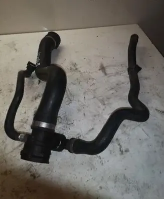 BMW 1 E82 E88 Engine coolant pipe/hose 17127797257