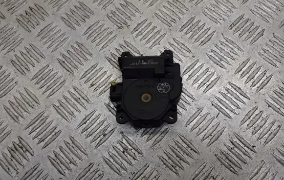Mitsubishi Colt CZ3 A/C air flow flap actuator/motor 063700-8320