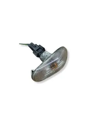 Saab 9-3 Ver2 Front fender indicator light WY5W