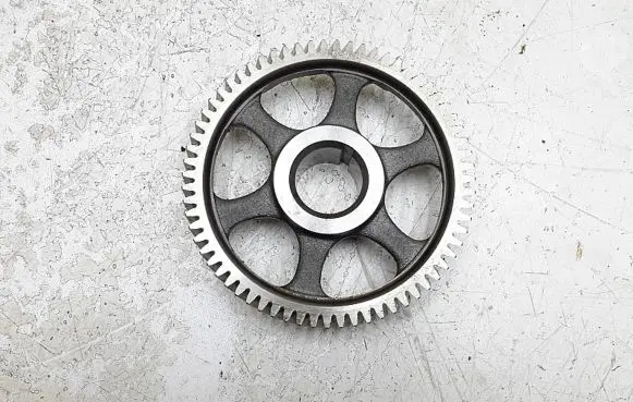 Skoda Fabia Mk2 (5J) Crankshaft position gear 03d103305