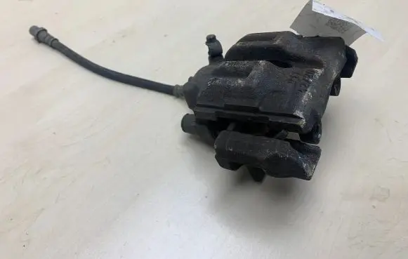BMW X1 E84 Rear brake caliper 4220