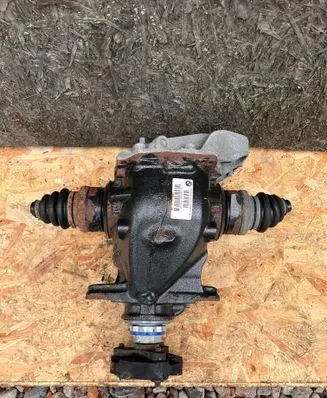 BMW 1 F20 F21 Rear differential 7605591
