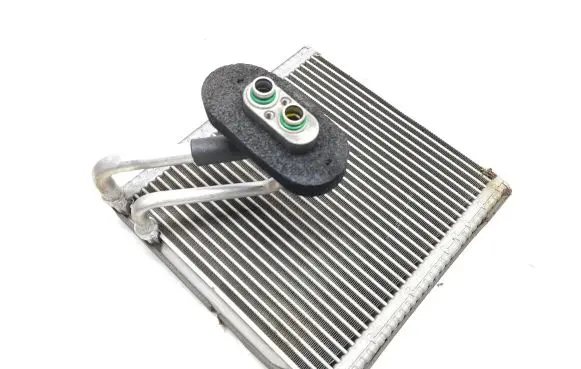 Air conditioning (A/C) radiator (interior)