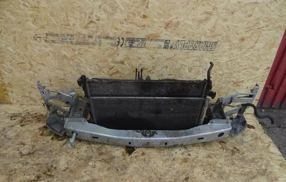Opel Movano B Radiator support slam panel