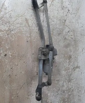 Mazda 3 I Front wiper linkage and motor 0390241731 BP4K67340 4M5117508AA