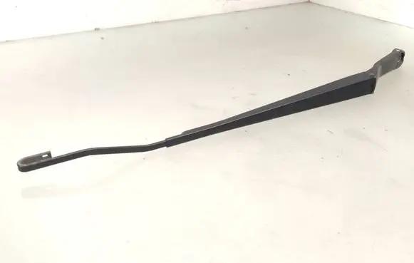 Nissan Almera Tino Front wiper blade arm