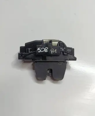 Tailgate/trunk/boot lock/catch/latch