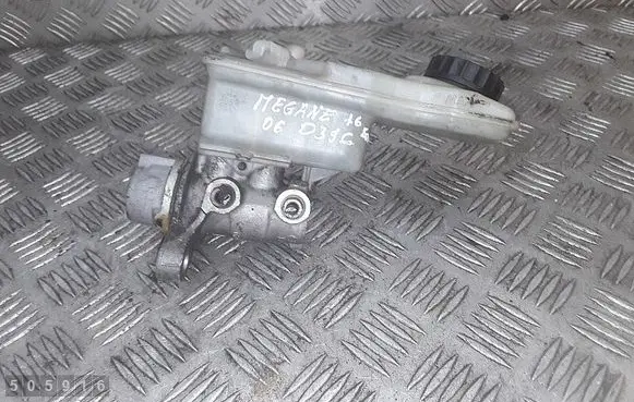 Master brake cylinder