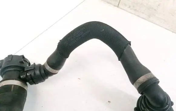 BMW X5M E70 Engine coolant pipe/hose 7557185