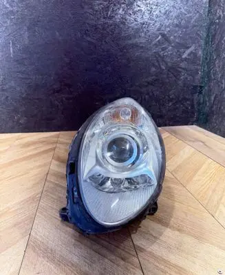 Mercedes-Benz R W251 Headlight/headlamp 