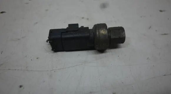 Citroen C4 I Air conditioning (A/C) pressure sensor 9647971280