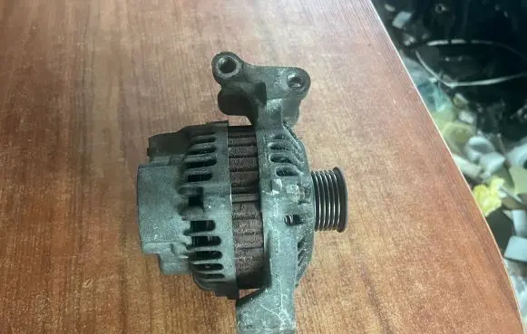 Mazda 2 Generator/alternator 2S6T10300CB