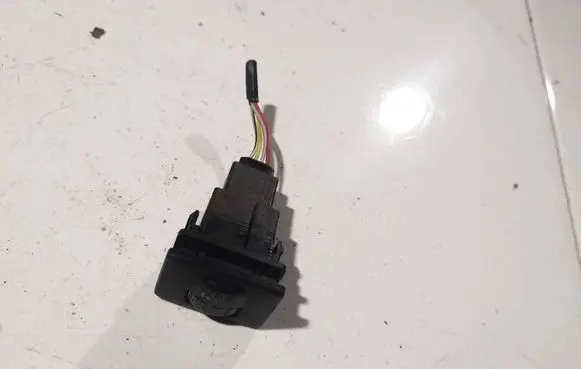 Toyota Yaris Headlight level height control switch
