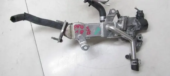 Toyota Prius (XW30) EGR valve 25620-37110