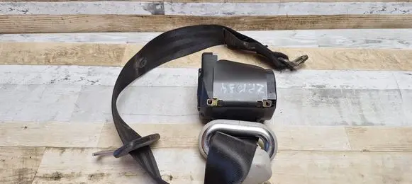 Volkswagen New Beetle Rear seatbelt 1C0857806A 33003370 1C0857806