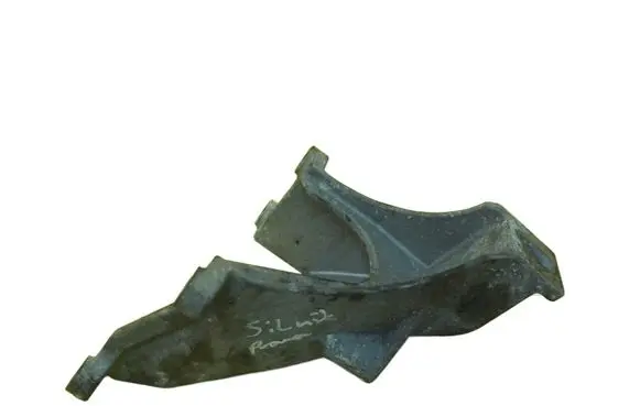 Suzuki Grand Vitara II Engine mounting bracket 