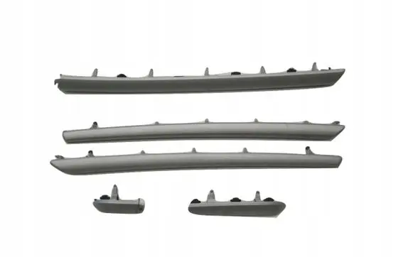 Dashboard glove box trim